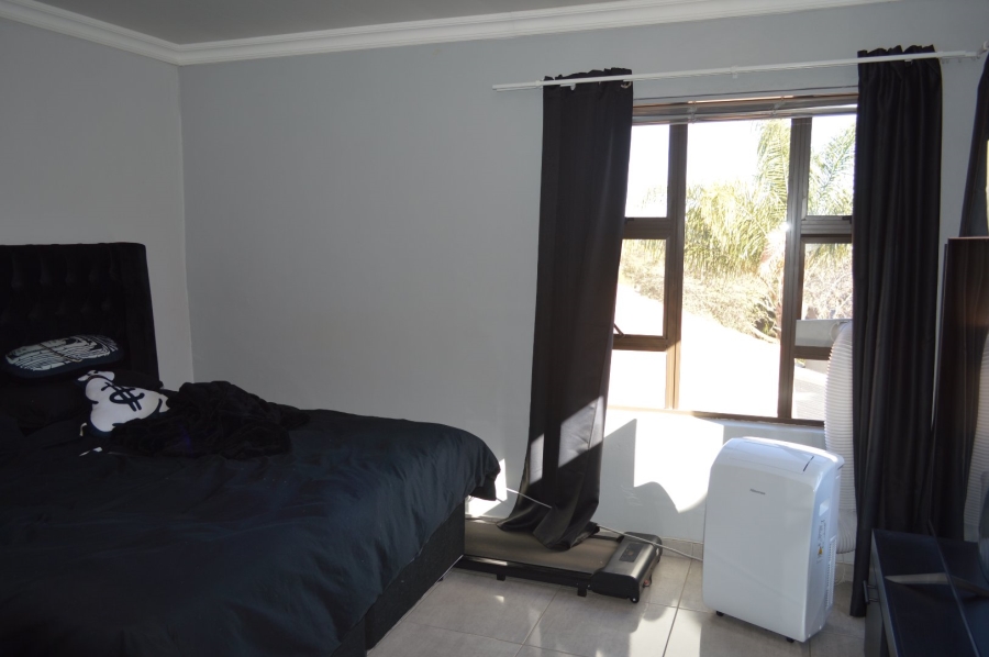 3 Bedroom Property for Sale in Wilkoppies North West